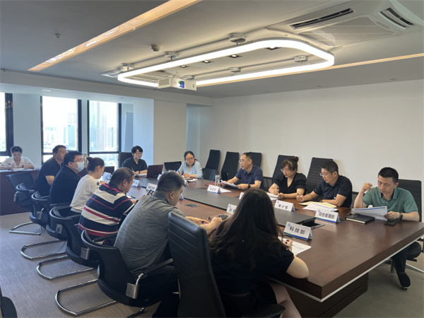 任你博集团召开二届一次职代会提案立案交办聚会(照片1）.jpg